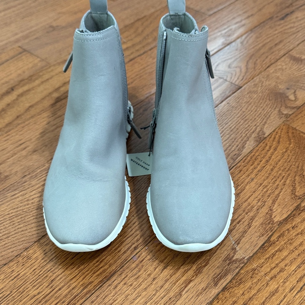 Cole Haan Women’s size 7 Ankle Boots - waterproof